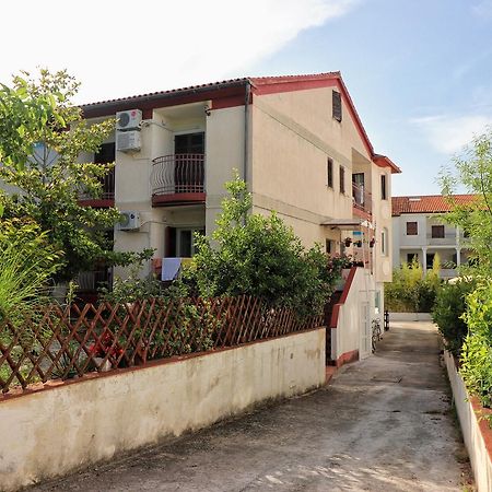 Apartments Amalia Rovinj Luaran gambar