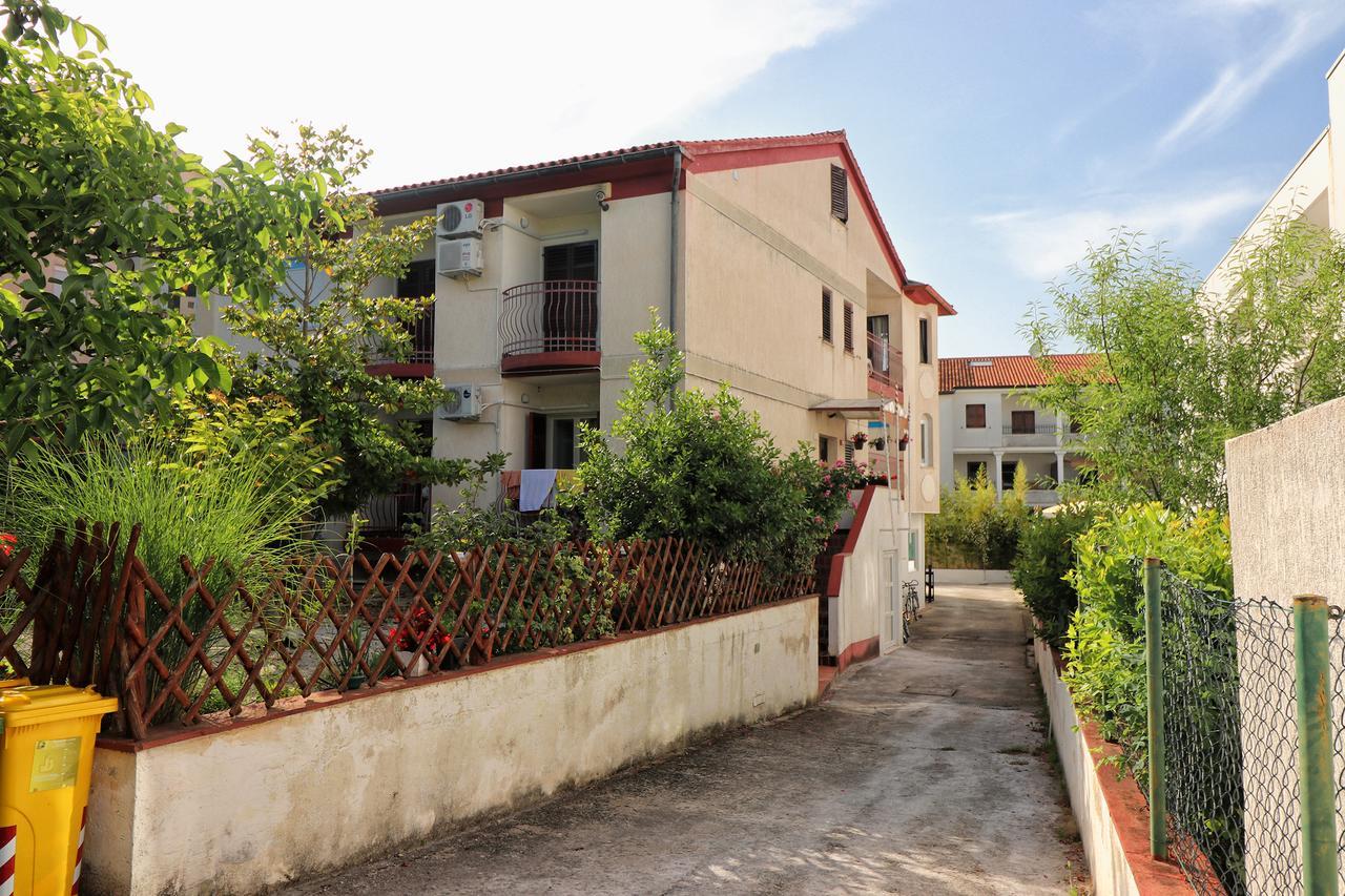 Apartments Amalia Rovinj Luaran gambar