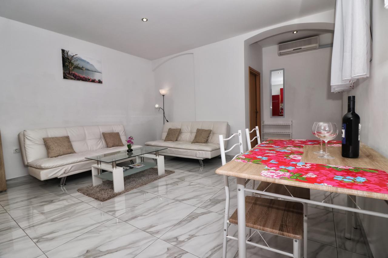 Apartments Amalia Rovinj Luaran gambar