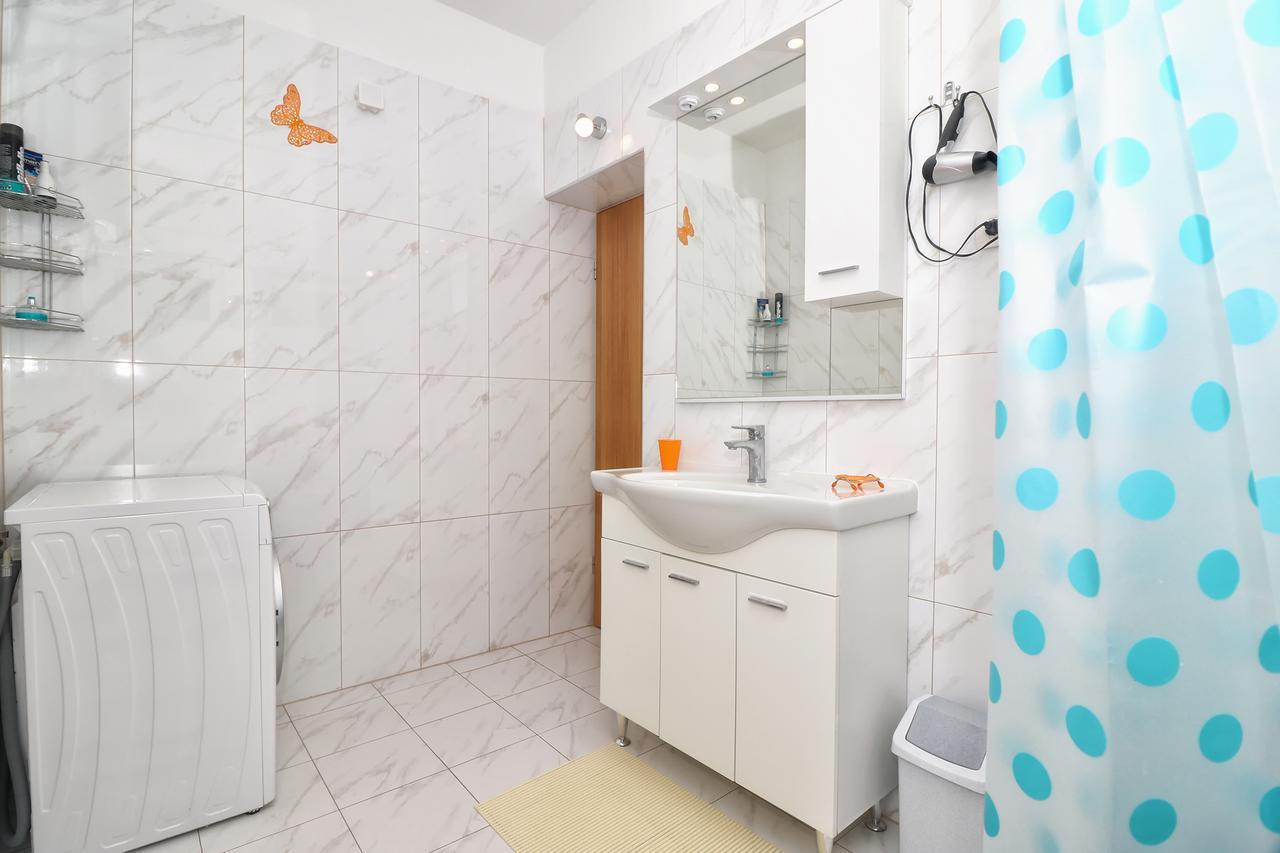 Apartments Amalia Rovinj Luaran gambar