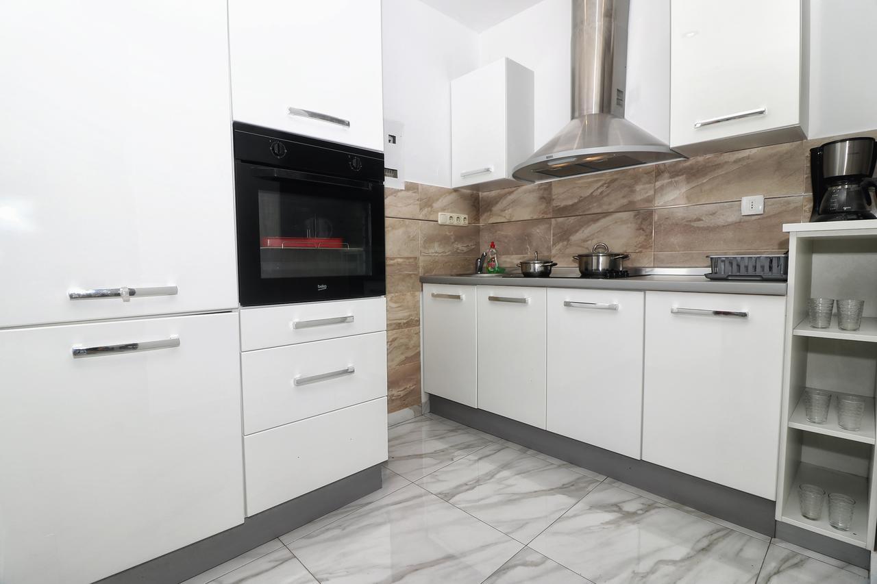 Apartments Amalia Rovinj Luaran gambar